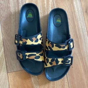 Cheetah print buckle sandals